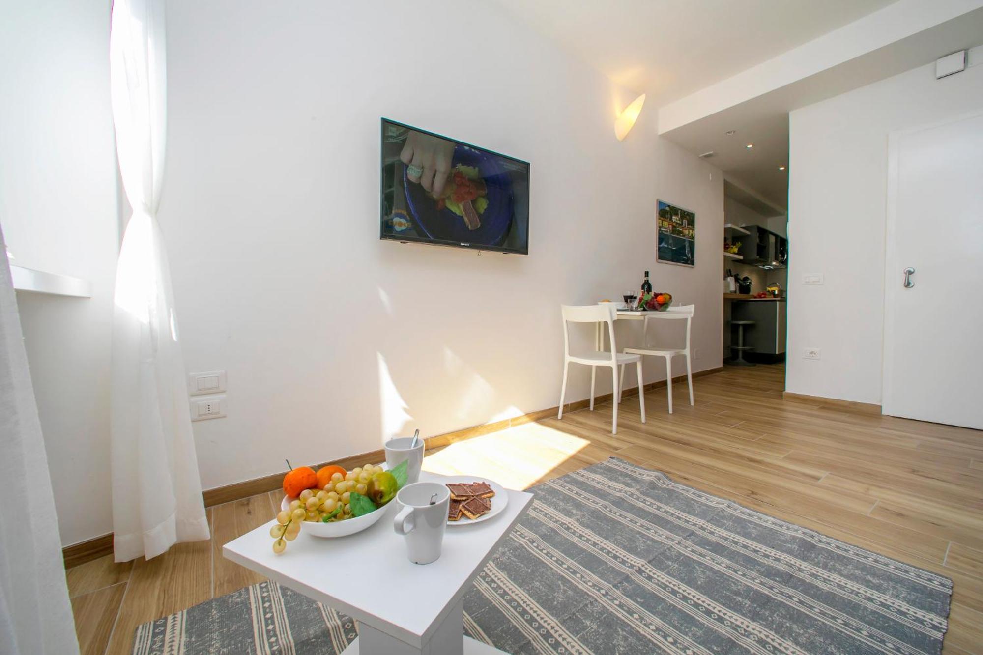 Nido Sui Tetti Di Riva Del Garda - Happy Rentals Екстериор снимка